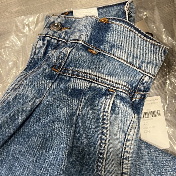 - GRLFRND Morgan High Rise Pleated Wide Leg Jeans 100% Cotton Size 26 - Picture 8 of 11